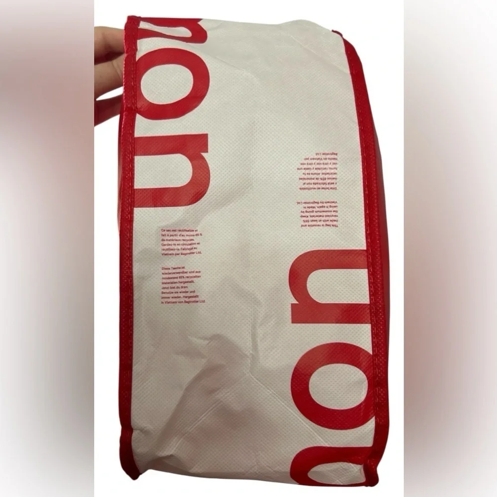 Lululemon Athletica Large Reuseable Red/White Tote Bag with snap
